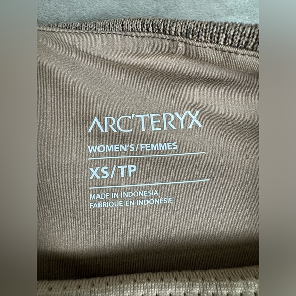 Arc'Teryx Women's LAINA Dress Size XS Brown Tan High Neck Short Sleeve Casual‎ - Picture 4 of 12